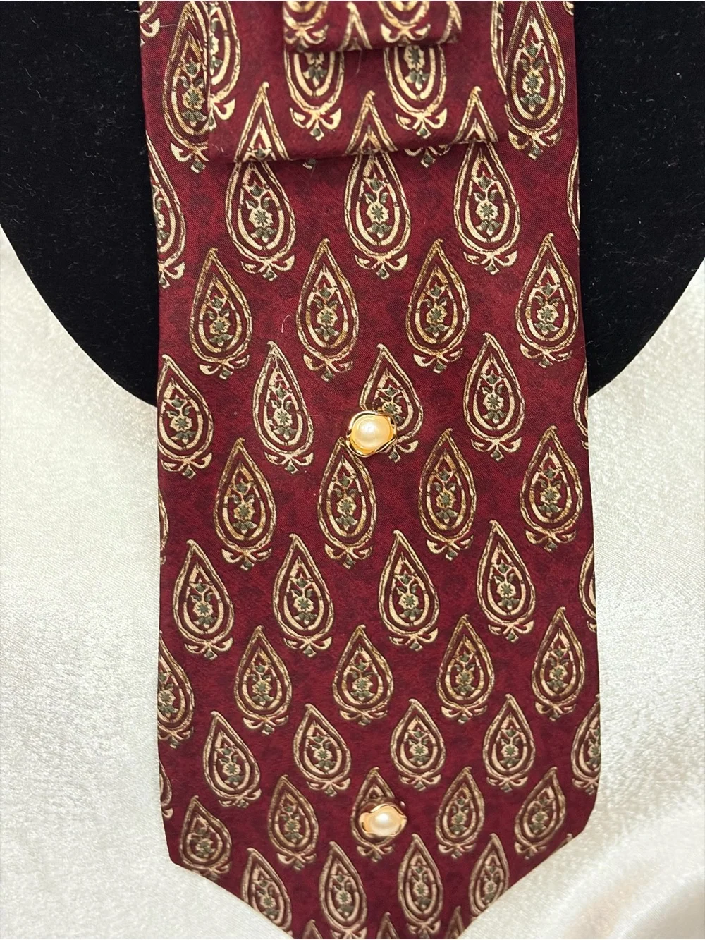 Chaps Burgundy Paisley Brooch Necklace Tie  with Pearl Accents